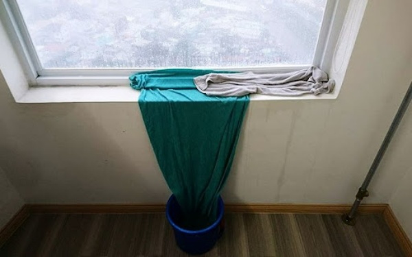 Cửa sổ mưa hắt làm ảnh hưởng đến chất lượng cuộc sống, thẩm mỹ ngôi nhà